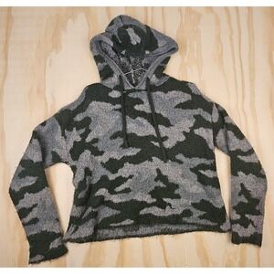PINK Victoria's Secret Camo Hoodie Gray Green‎ Fuzzy Pullover Sweatshirt